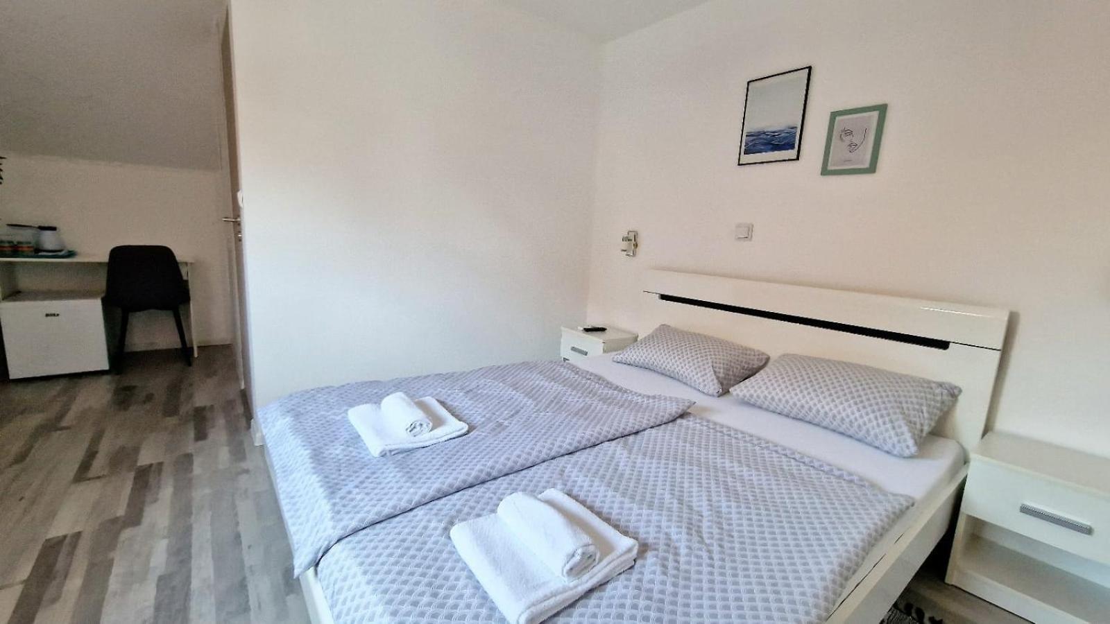 Cozy Room Peny Karlovac Bagian luar foto